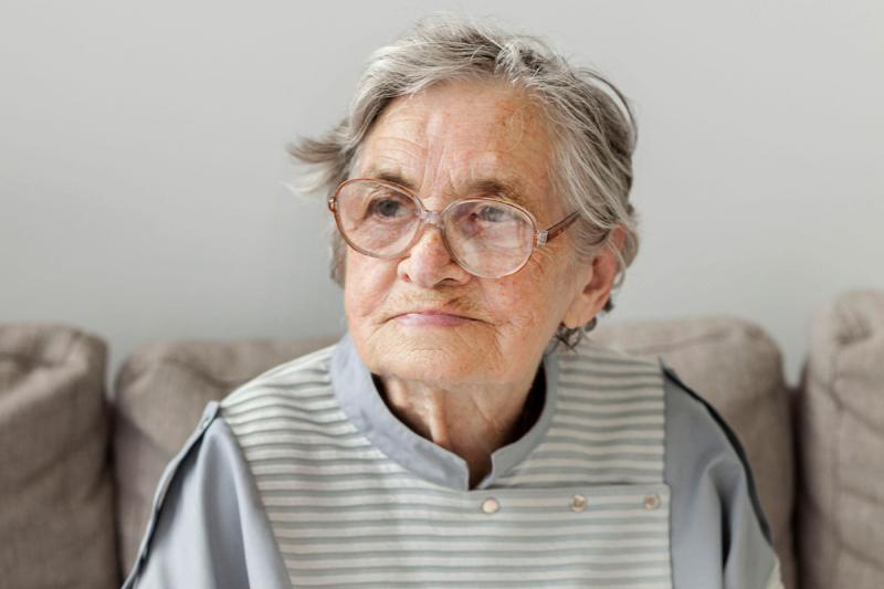 Picture of an old woman